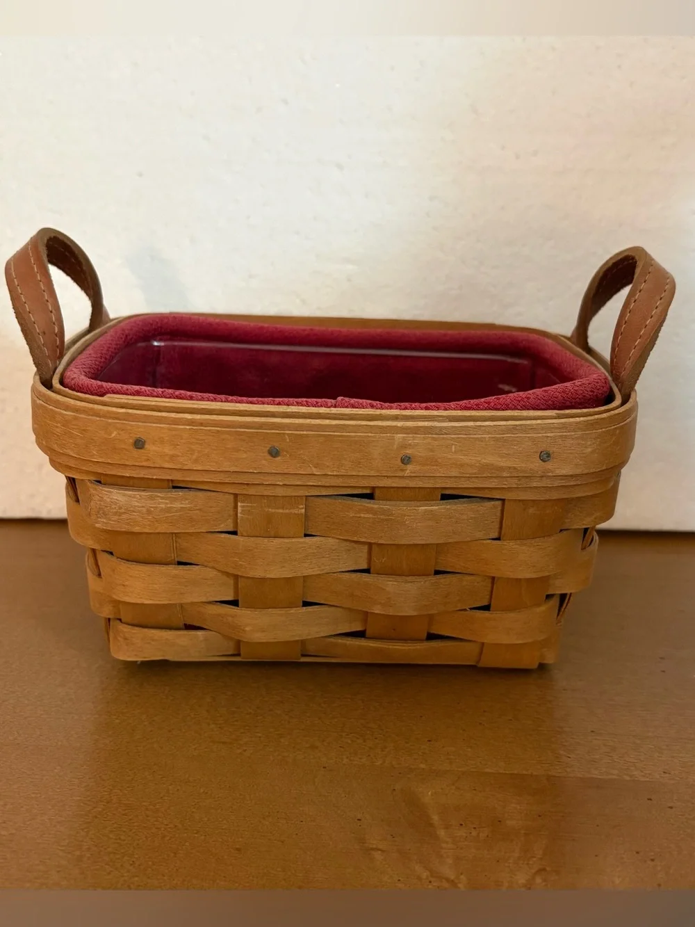 Vintage 2002 Longaberger Spring Basket w/leather Handles, liner and protector